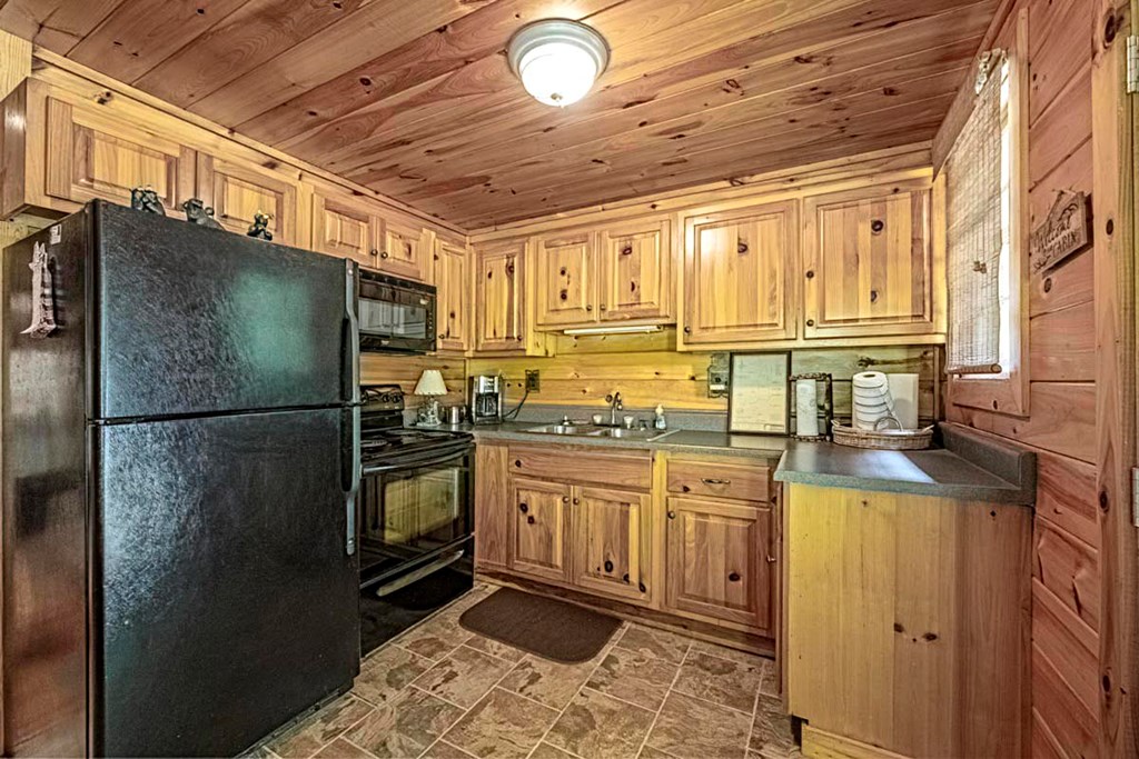 278 Tarpley Branch Road Morganton, GA 30560 - Photo 8 of 32 Gallery Image 8
