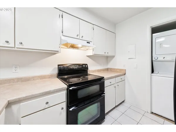 $199,000 | 23882 Northeast Treehill Drive, Wood Village, OR 97060