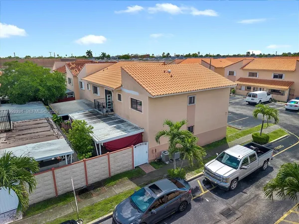 $328,000 | 7801 West 29th Way, Unit 102, Hialeah, FL 33018