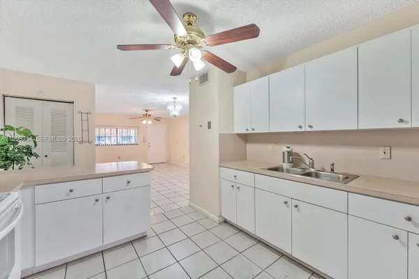 $328,000 | 7801 West 29th Way, Unit 102, Hialeah, FL 33018