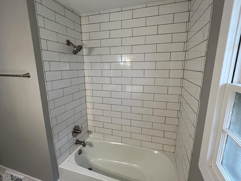 10074 Darrow Road Twinsburg, OH 44087 - Photo 13 of 27