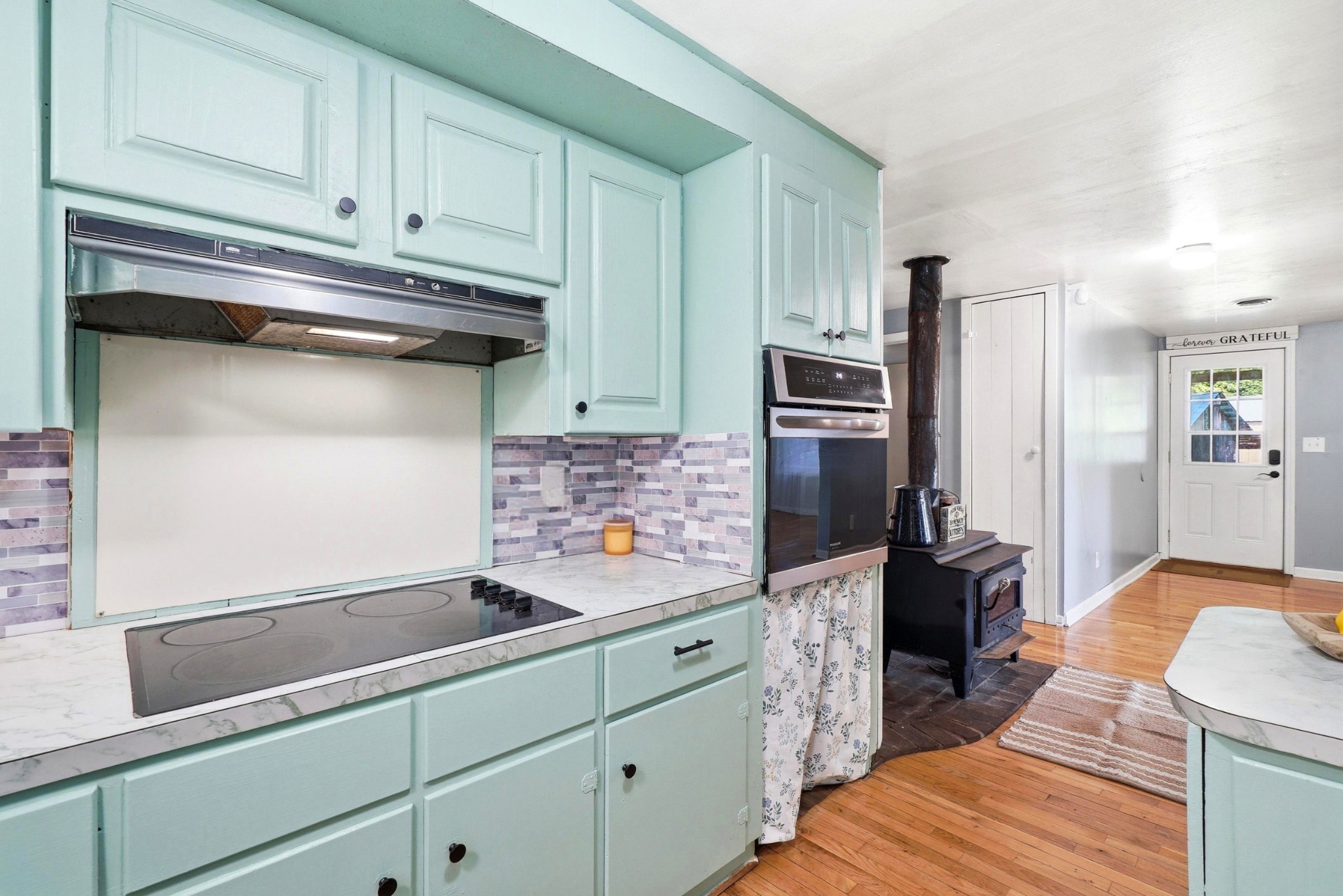 6471 Highway 161 Springfield, TN 37172 - Photo 21 of 57 a kitchen with granite countertop cabinets and steel stainless steel appliances