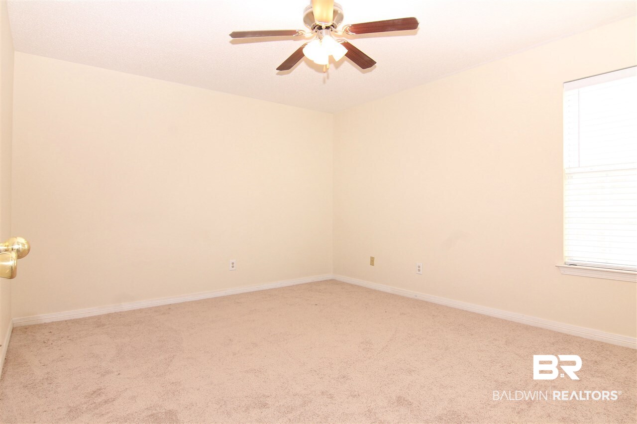 9440 Yorktowne Way Mobile, AL 36695 - Photo 16 of 19