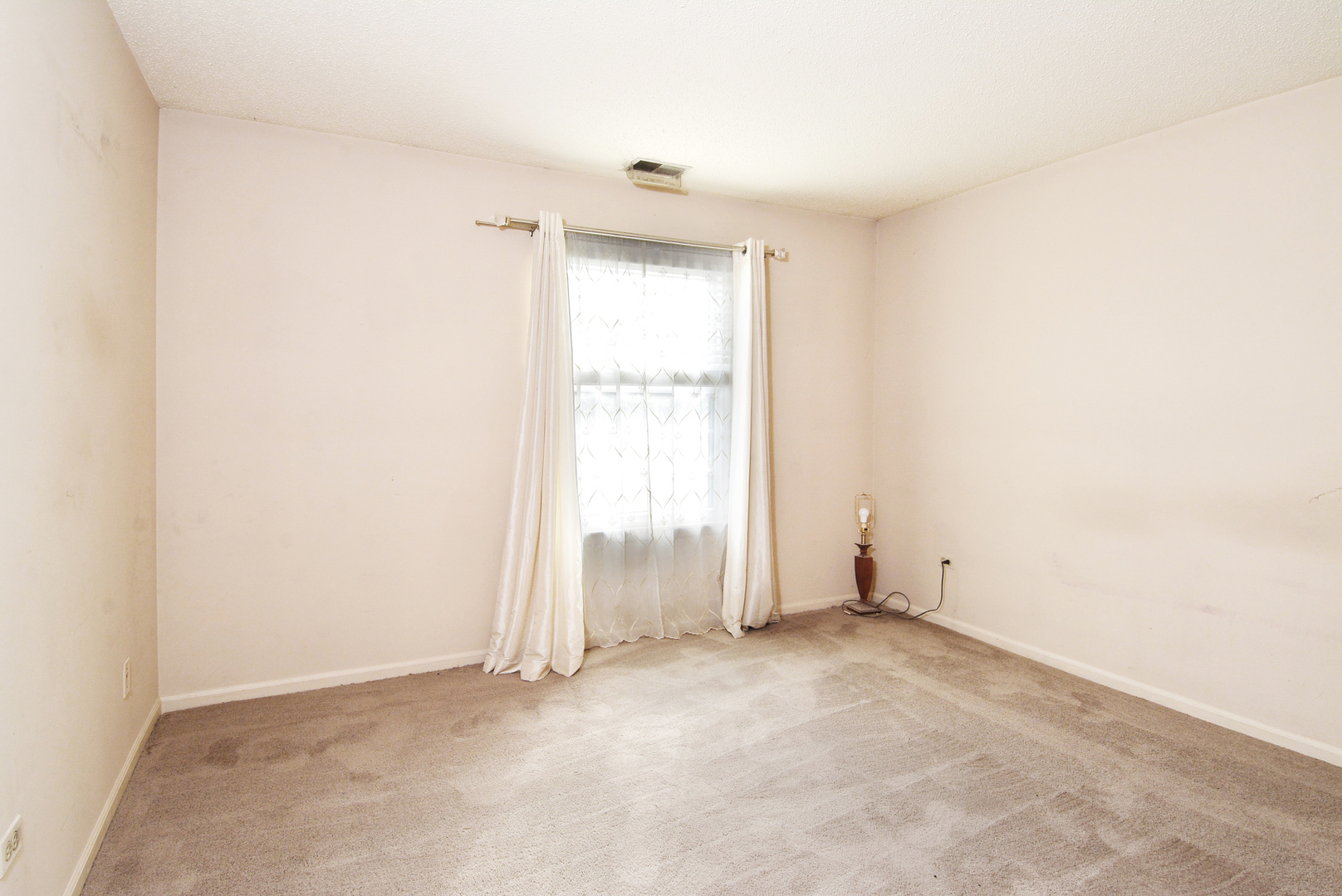 713 Weidner Road, Unit 713 Buffalo Grove, IL 60089 - Photo 12 of 22 Gallery Image 12