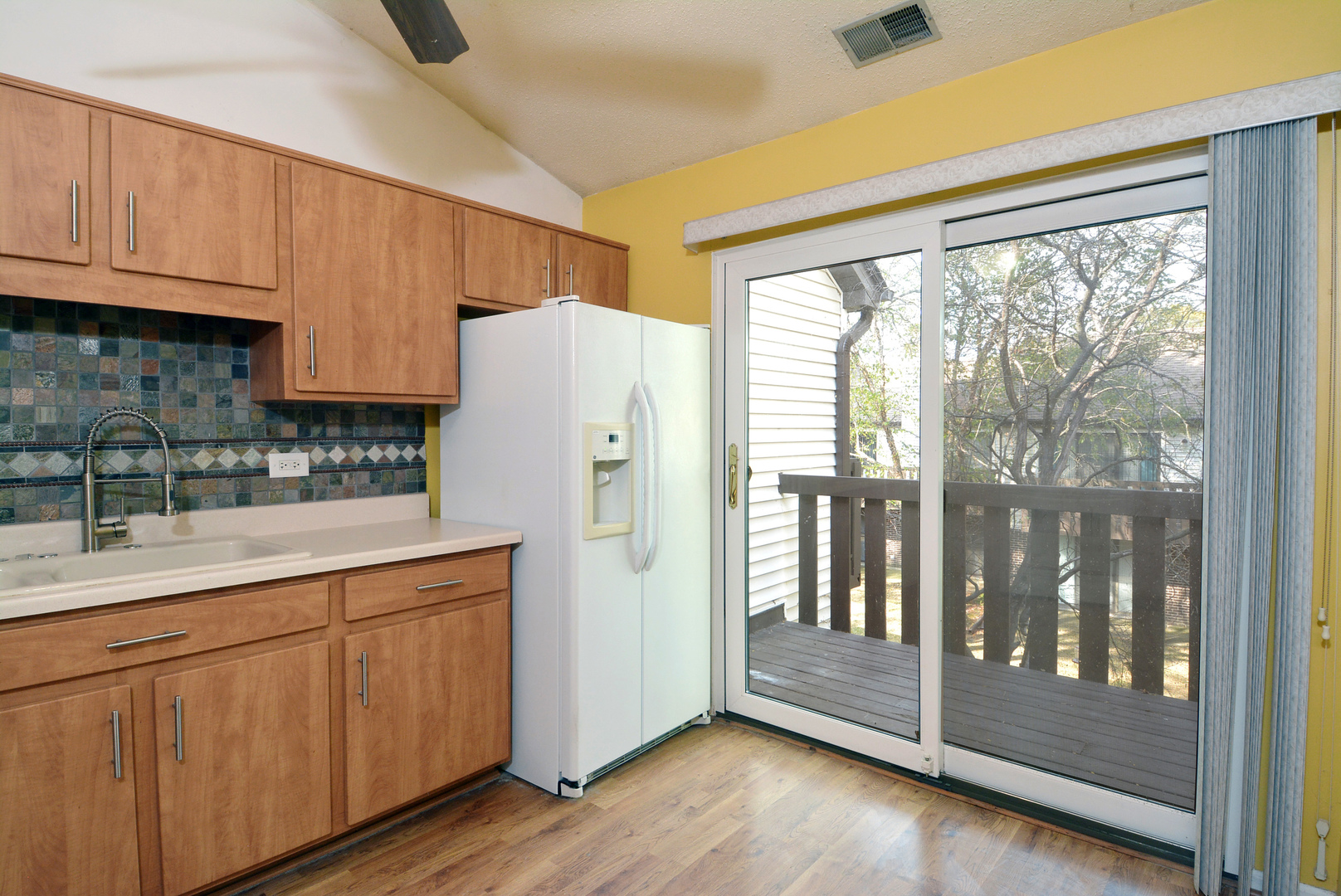 713 Weidner Road, Unit 713 Buffalo Grove, IL 60089 - Photo 9 of 22 Gallery Image 9
