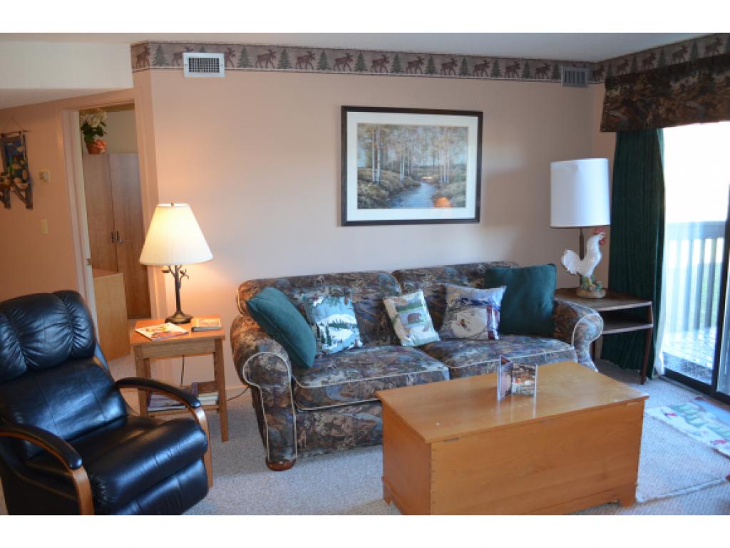 350 Mountain Road, Unit B206 Ludlow, VT 05149 - Photo 11 of 36 Gallery Image 11