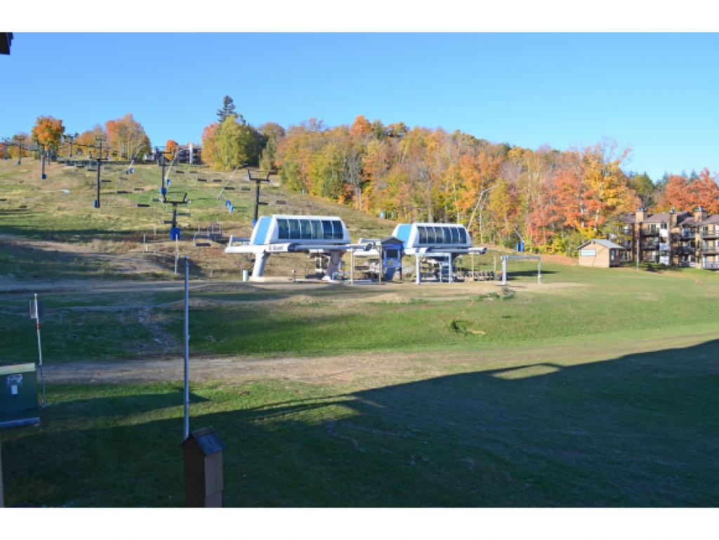350 Mountain Road, Unit B206 Ludlow, VT 05149 - Photo 15 of 36 Gallery Image 15