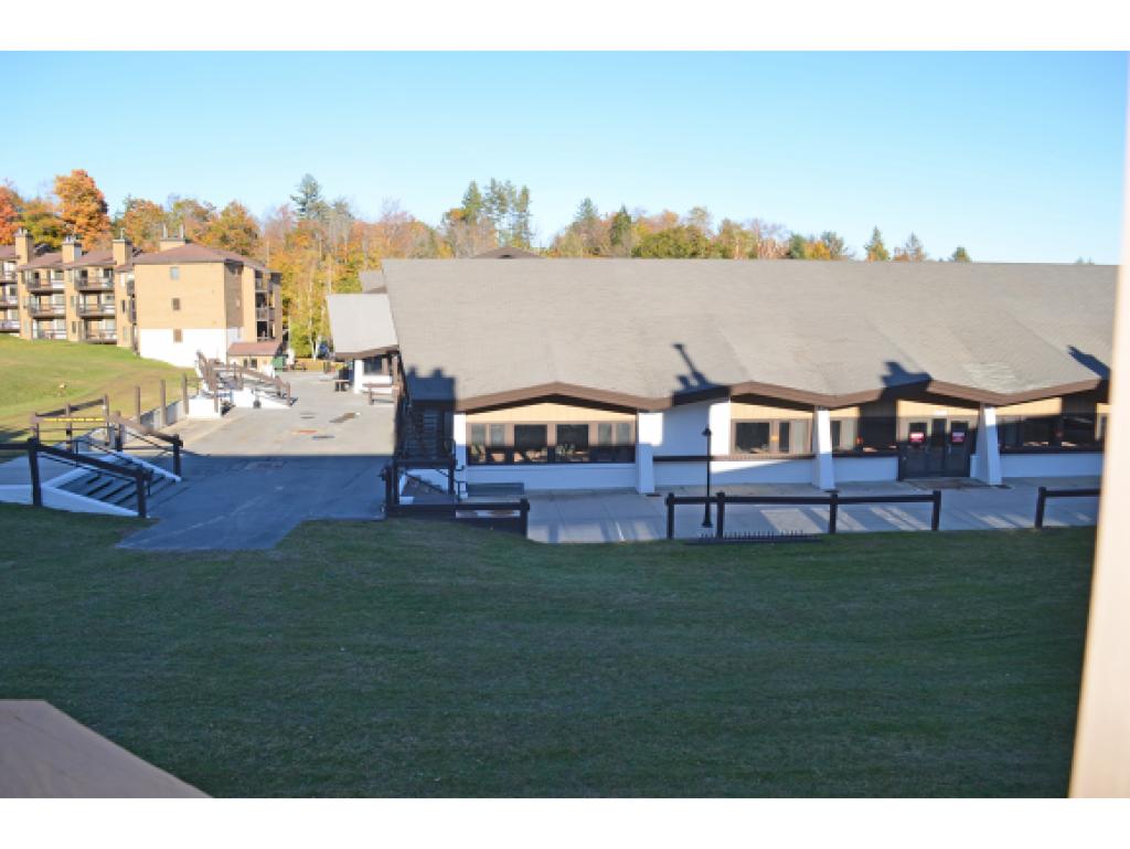 350 Mountain Road, Unit B206 Ludlow, VT 05149 - Photo 17 of 36 Gallery Image 17
