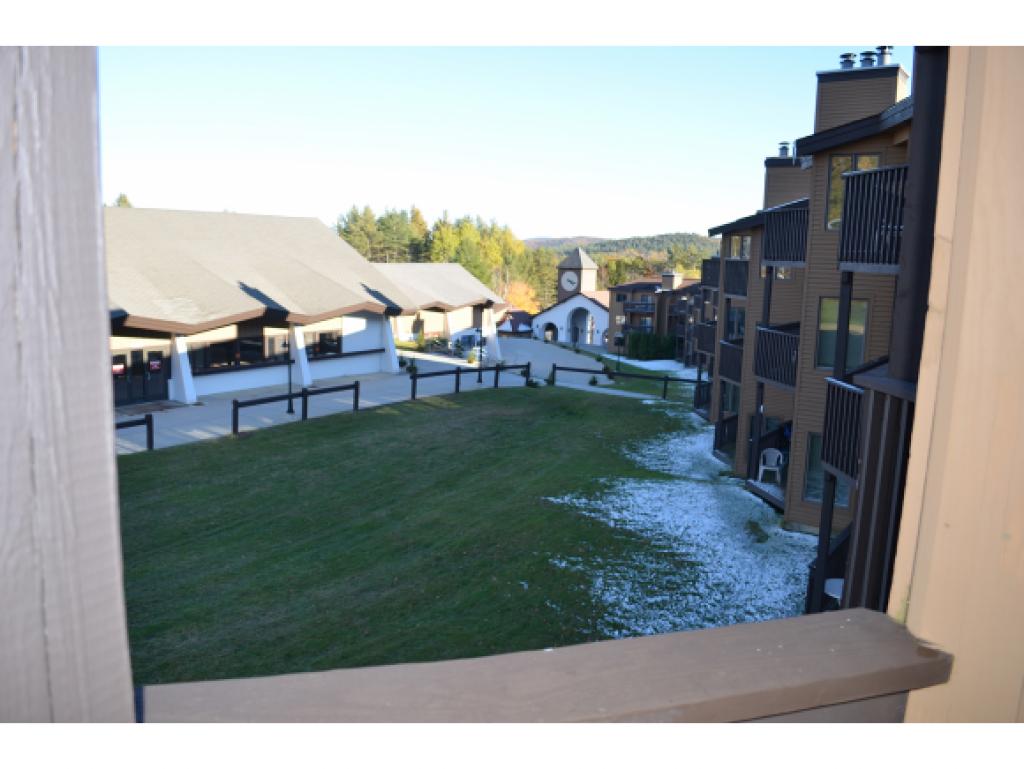 350 Mountain Road, Unit B206 Ludlow, VT 05149 - Photo 18 of 36 Gallery Image 18