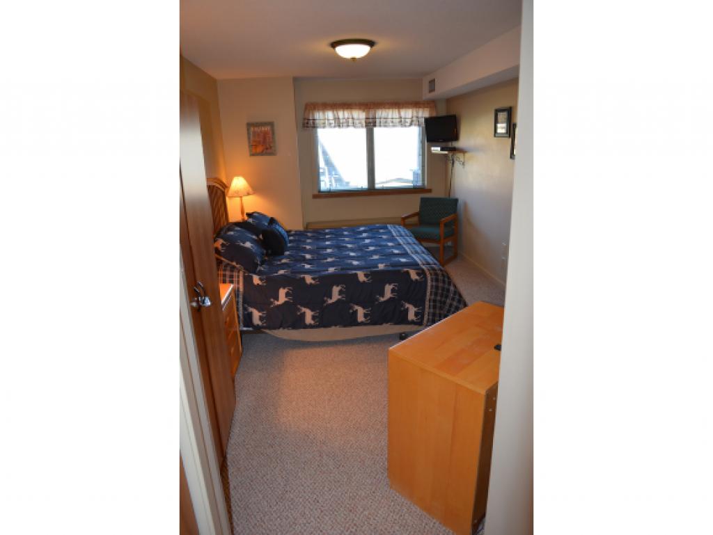 350 Mountain Road, Unit B206 Ludlow, VT 05149 - Photo 22 of 36 Gallery Image 22