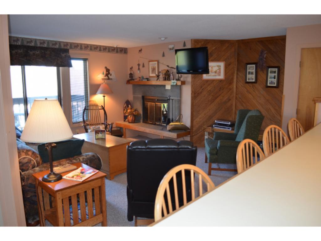 350 Mountain Road, Unit B206 Ludlow, VT 05149 - Photo 6 of 36 Gallery Image 6