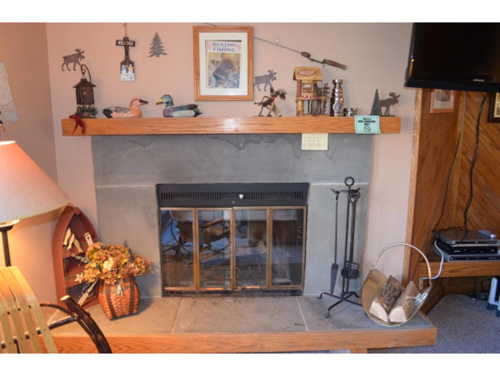 350 Mountain Road, Unit B206 Ludlow, VT 05149 - Photo 9 of 36 Gallery Image 9
