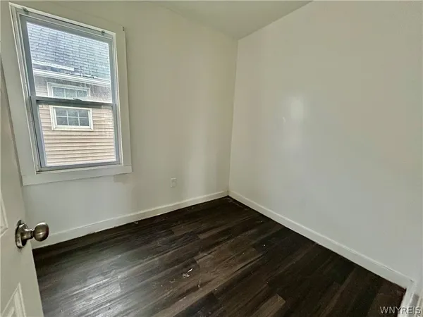 $199,900 | 186 Smith Street, Buffalo, NY 14210