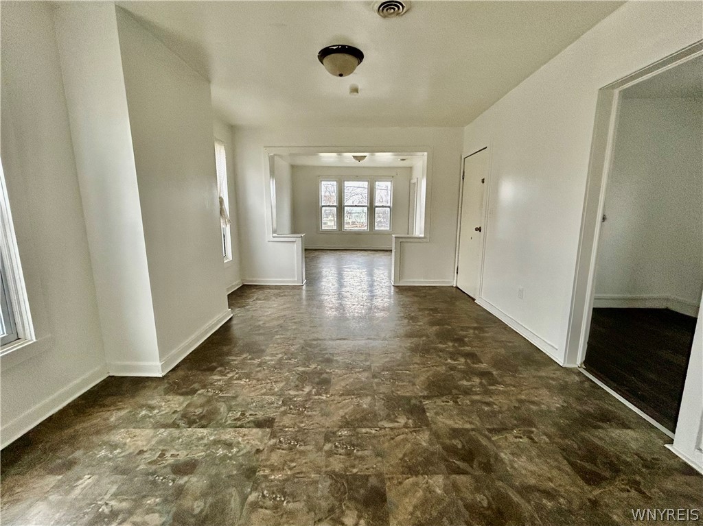 186 Smith Street Buffalo, NY 14210 - Photo 9 of 18