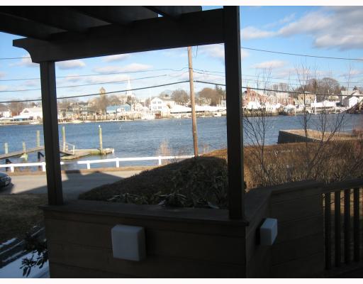 173 Mathewson Road Barrington, RI 02806 - Photo 3 of 10 Patio/Deck.