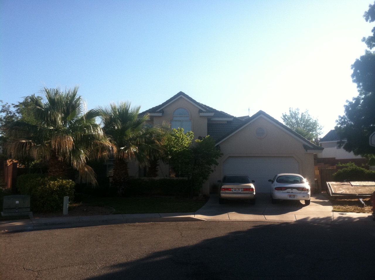 2085 East 70 South Cir Street St. George, UT 84790 - Photo 1 of 1 Front View