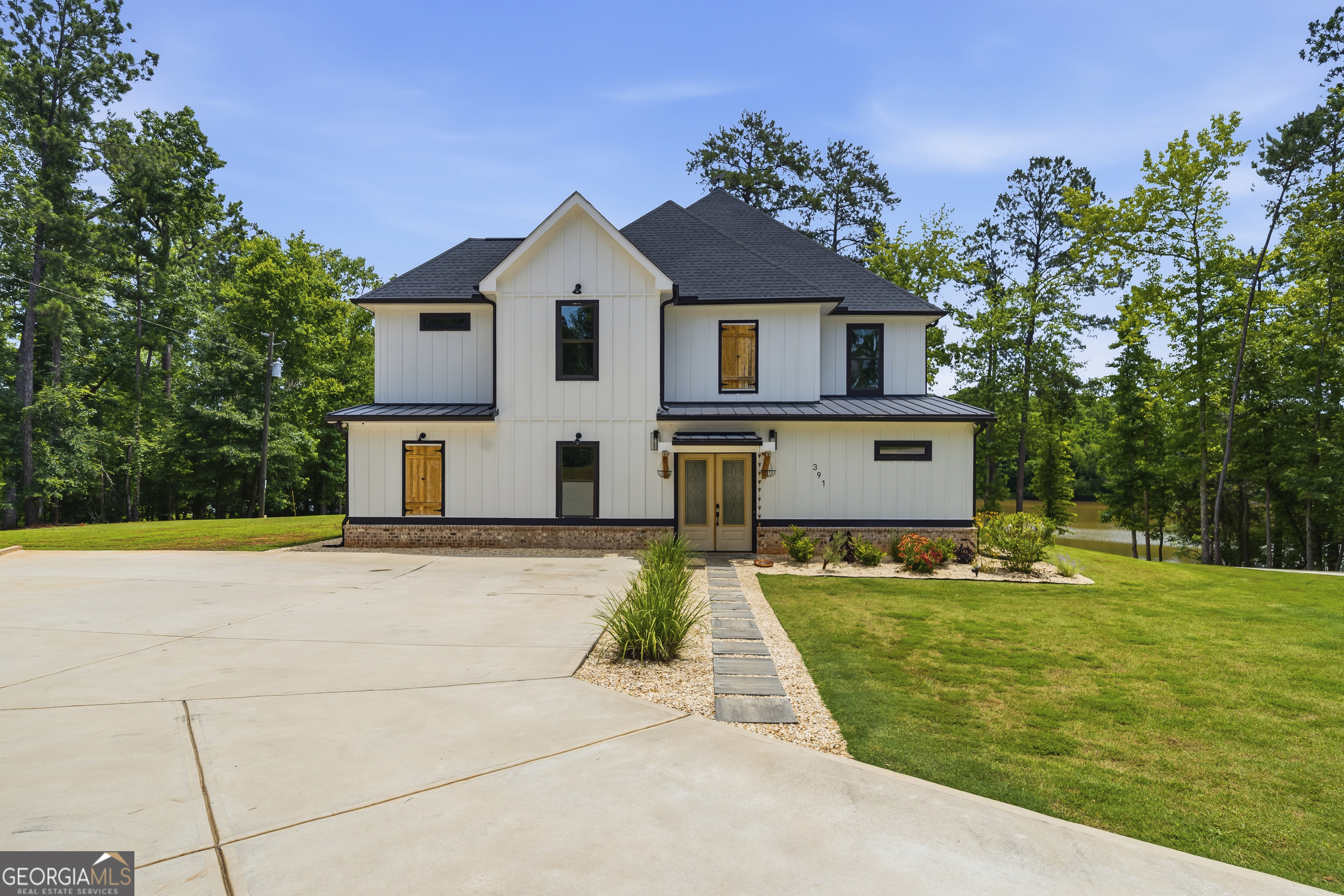 391 Parker Road Covington, GA 30014 - Photo 3 of 63