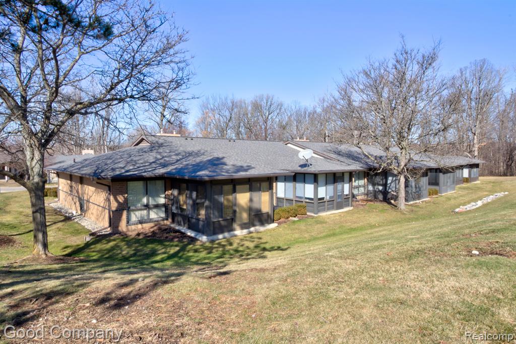 936 Wexford Way Rochester Hills, MI 48307 - Photo 37 of 40