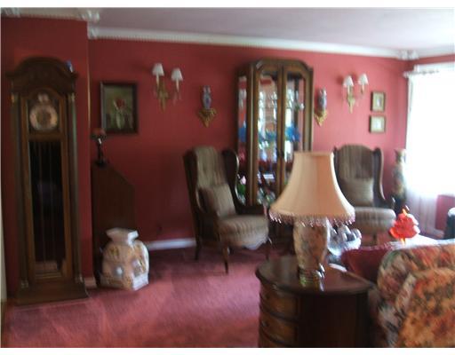 1934 Renton Road Plum, PA 15239 - Photo 6 of 18 Living Room.