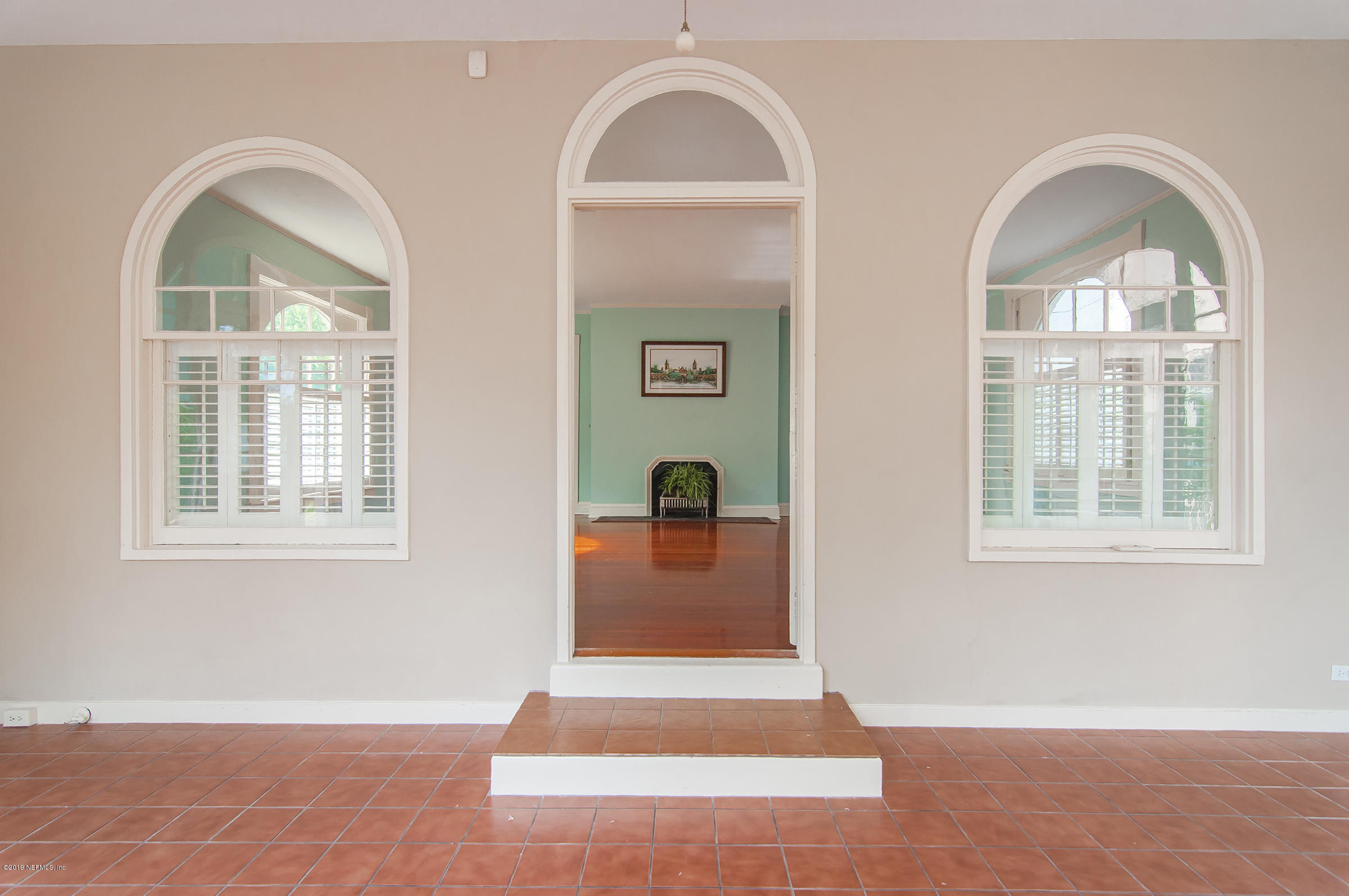 39 Valencia Street St. Augustine, FL 32084 - Photo 13 of 58 a view of entryway with interior