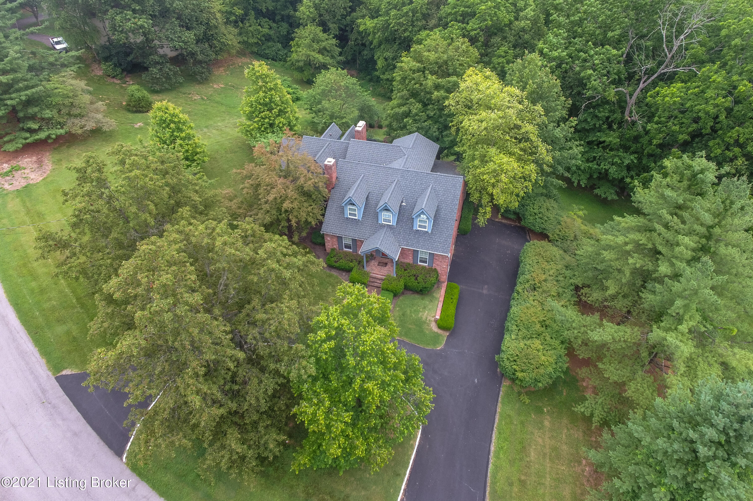 1009 Devon Road Goshen, KY 40026 - Photo 5 of 53 002 - 20210625 0108