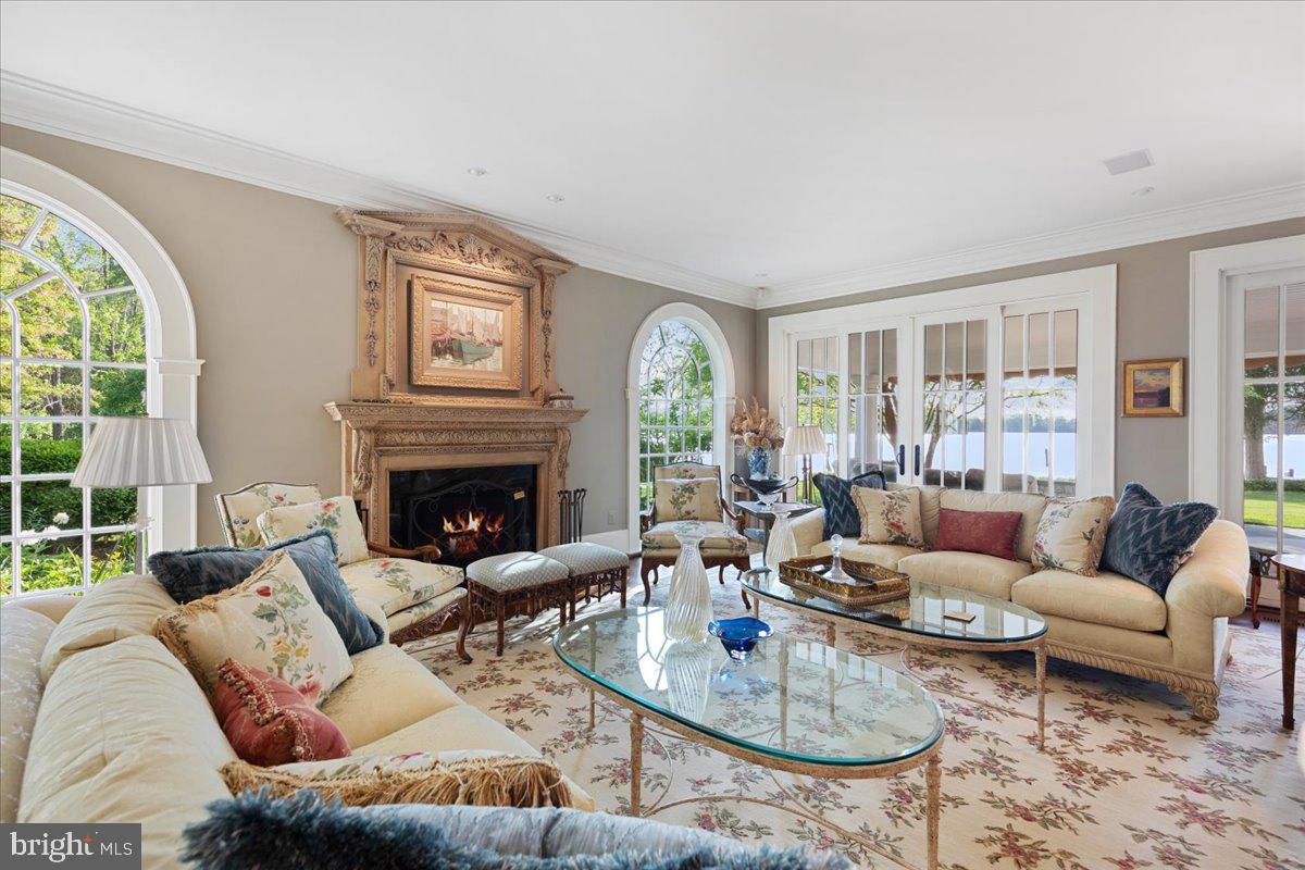 27640 Villa Road Easton, MD 21601 - Photo 22 of 65 Formal living room