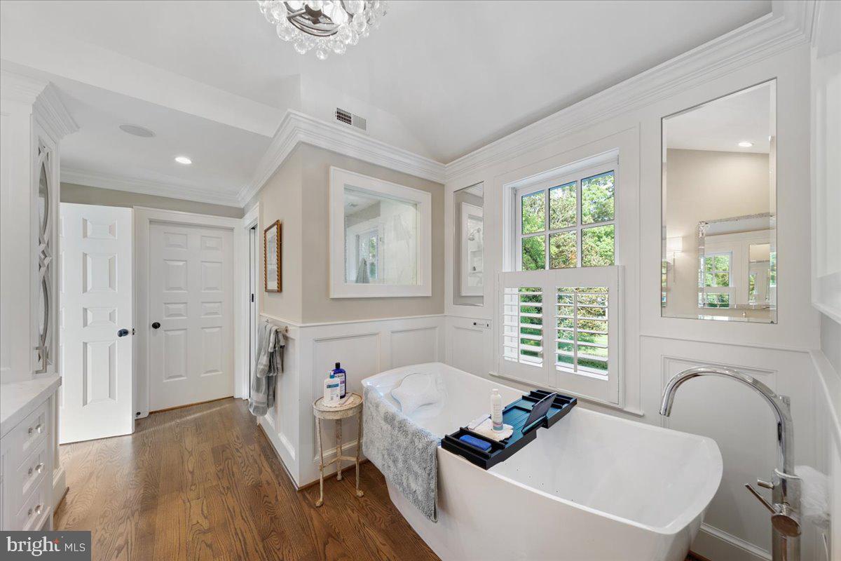 27640 Villa Road Easton, MD 21601 - Photo 28 of 65 Soaking tub