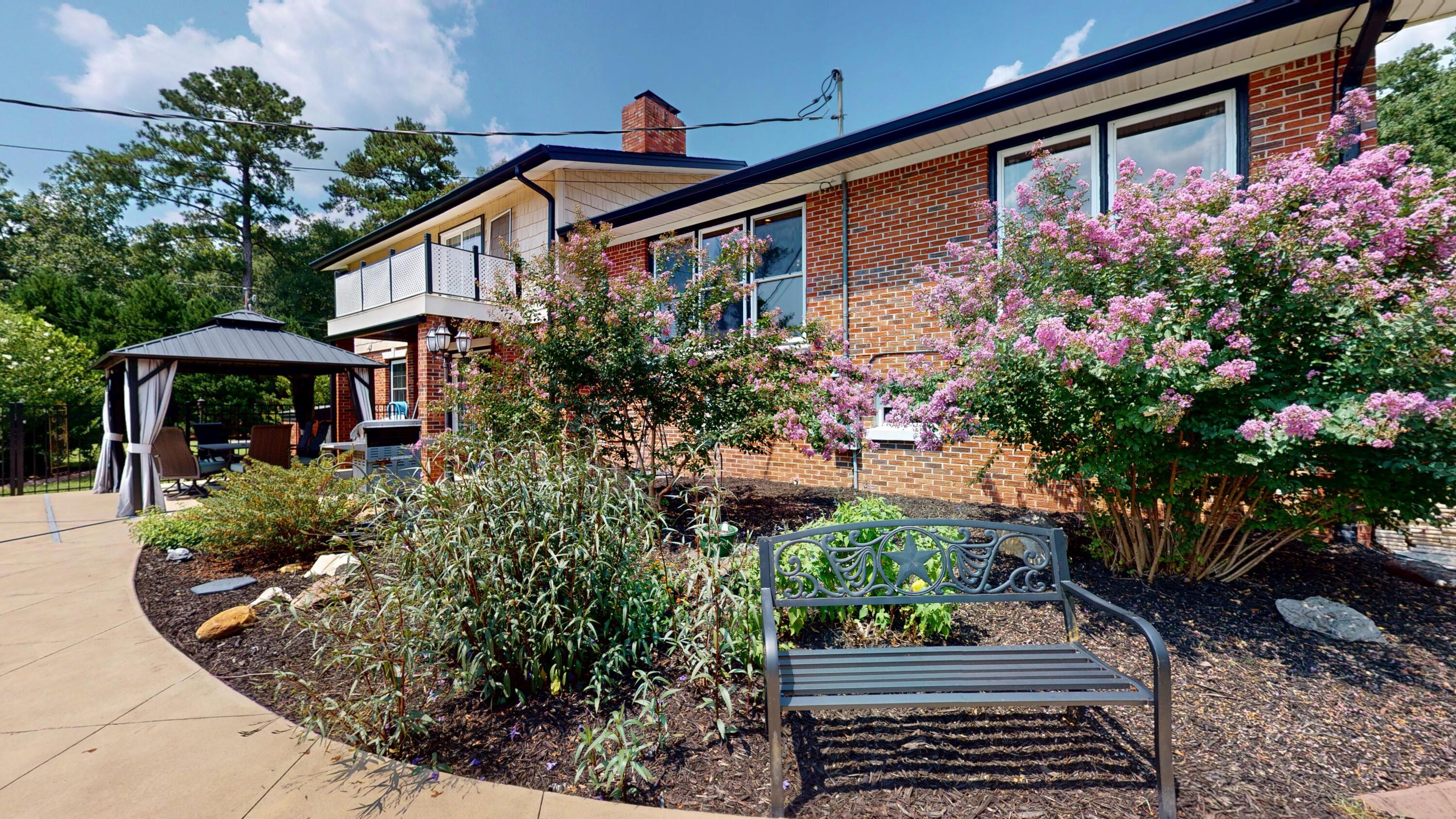 130 Loman Road Sumter, SC 29150 - Photo 81 of 102 Pool Flower