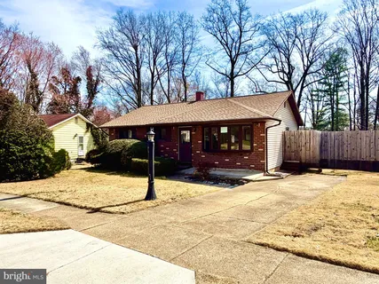 $425,000 | 545 Crestpark Drive, Glen Burnie, MD 21061