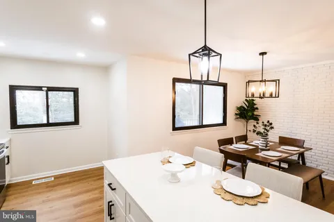 $425,000 | 545 Crestpark Drive, Glen Burnie, MD 21061