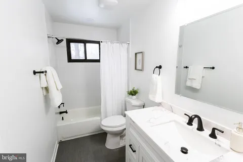 $425,000 | 545 Crestpark Drive, Glen Burnie, MD 21061