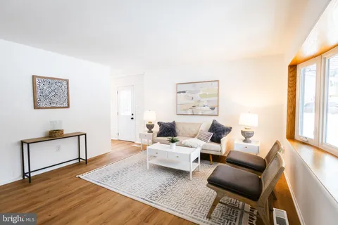 $425,000 | 545 Crestpark Drive, Glen Burnie, MD 21061