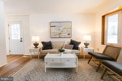 $425,000 | 545 Crestpark Drive, Glen Burnie, MD 21061