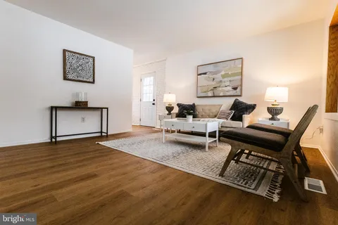 $425,000 | 545 Crestpark Drive, Glen Burnie, MD 21061