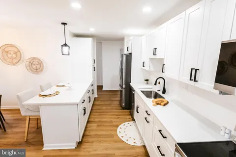 $425,000 | 545 Crestpark Drive, Glen Burnie, MD 21061