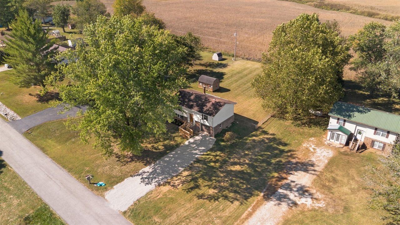 867 Witt Road Bowling Green, KY 42101 - Photo 6 of 31 Gallery Image 6