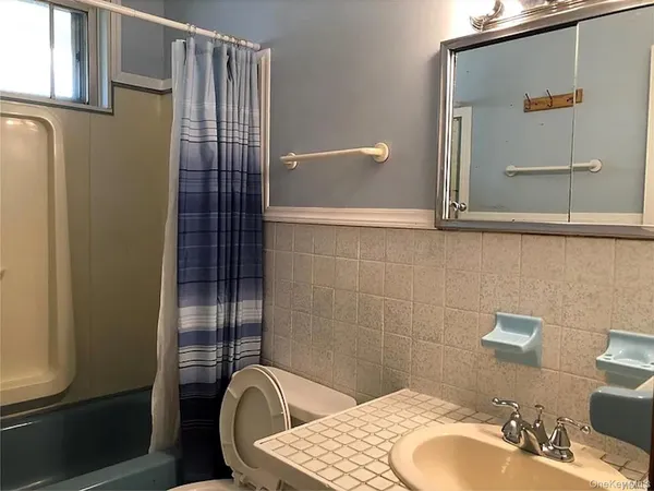 $3,000 | 52 Horton Avenue, Middletown, NY 10940