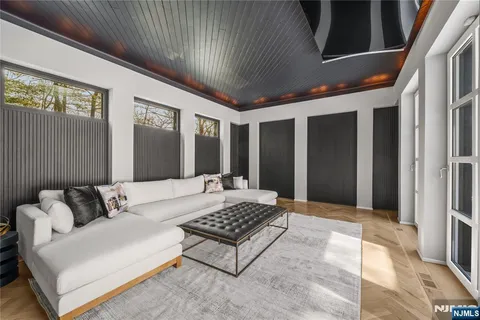 $1,900,000 | 451 Mountain Avenue, North Caldwell, NJ 07006