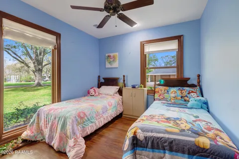 $359,000 | 112 Heritage Drive, Youngsville, LA 70592