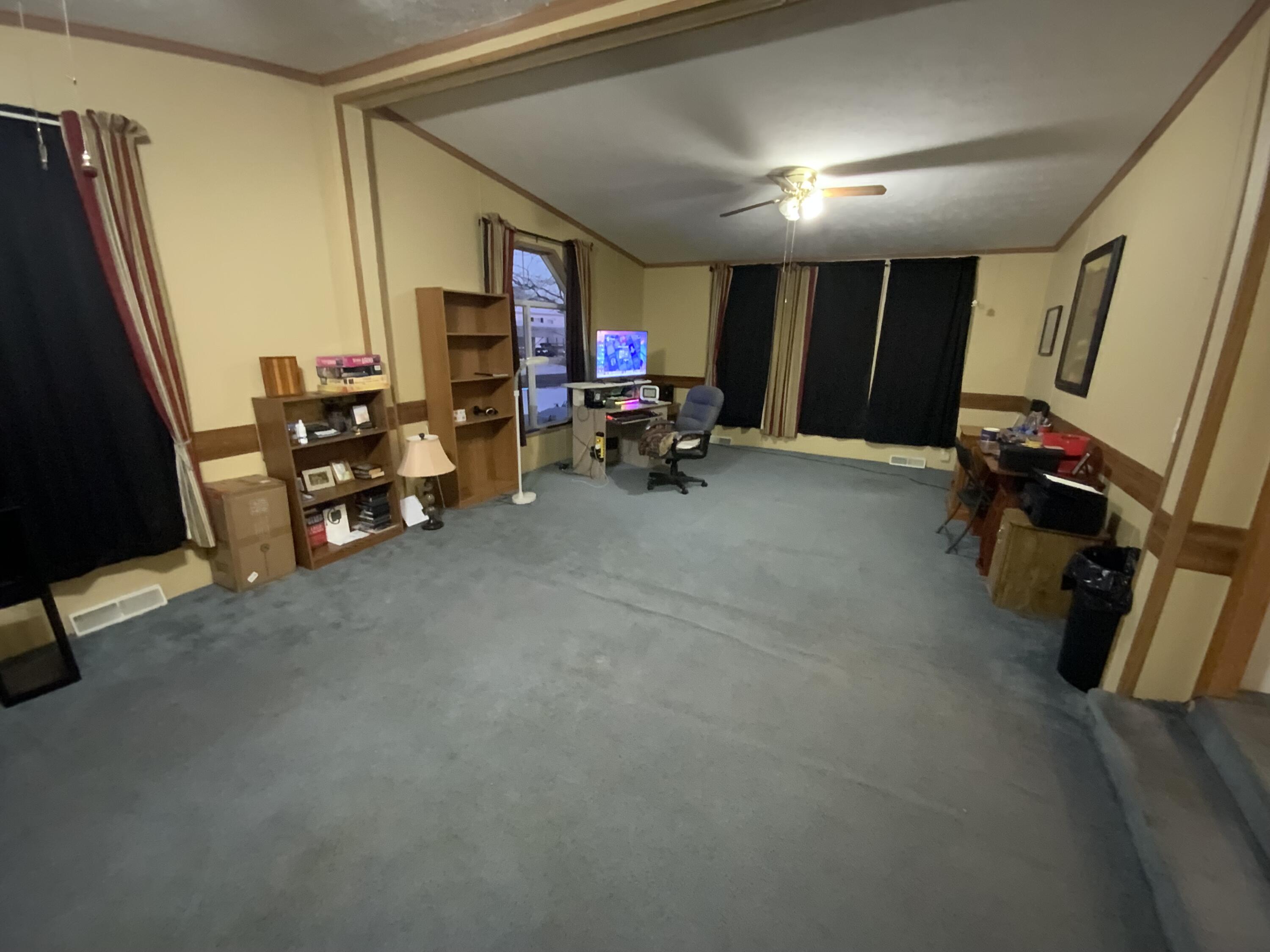 3992 Shoreham Drive Jackson, MI 49201 - Photo 11 of 14 IMG_1335