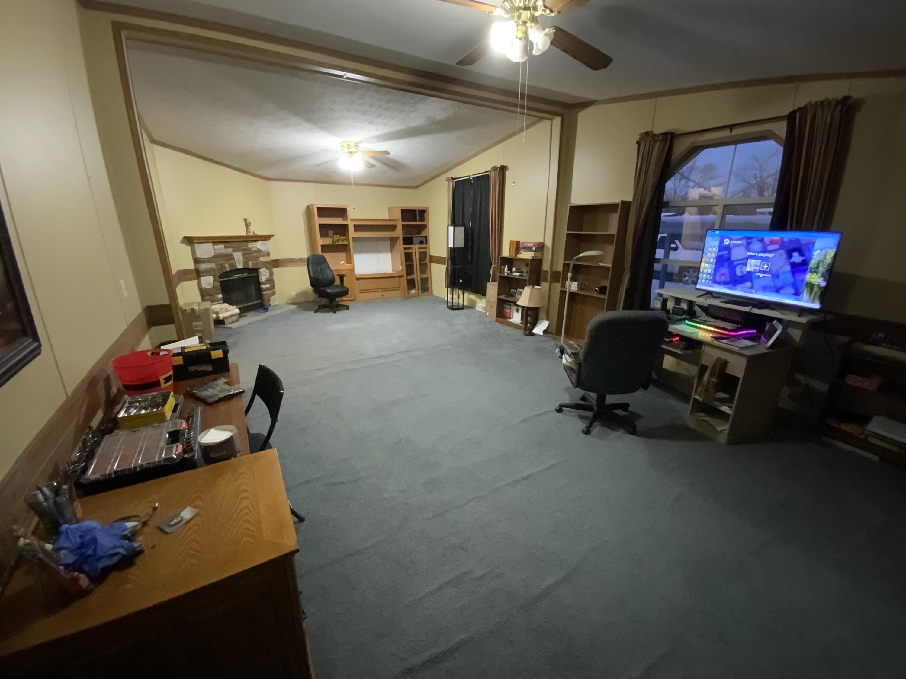 3992 Shoreham Drive Jackson, MI 49201 - Photo 12 of 14 IMG_1334