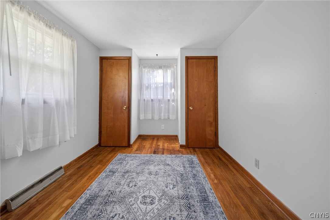 8770 Weaver Road Cicero, NY 13029 - Photo 27 of 47 Primary Bedroom