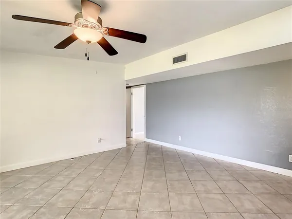 $3,150 | 9999 Lake Georgia Drive, Orlando, FL 32817