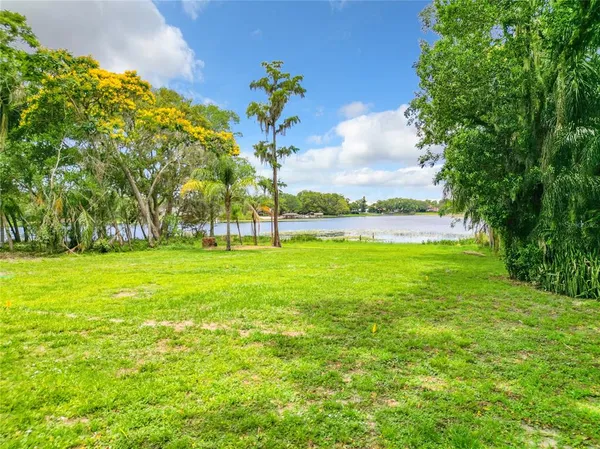 $3,150 | 9999 Lake Georgia Drive, Orlando, FL 32817