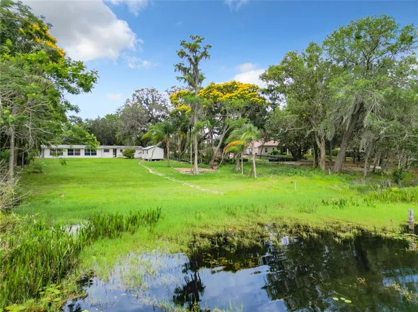 $3,150 | 9999 Lake Georgia Drive, Orlando, FL 32817