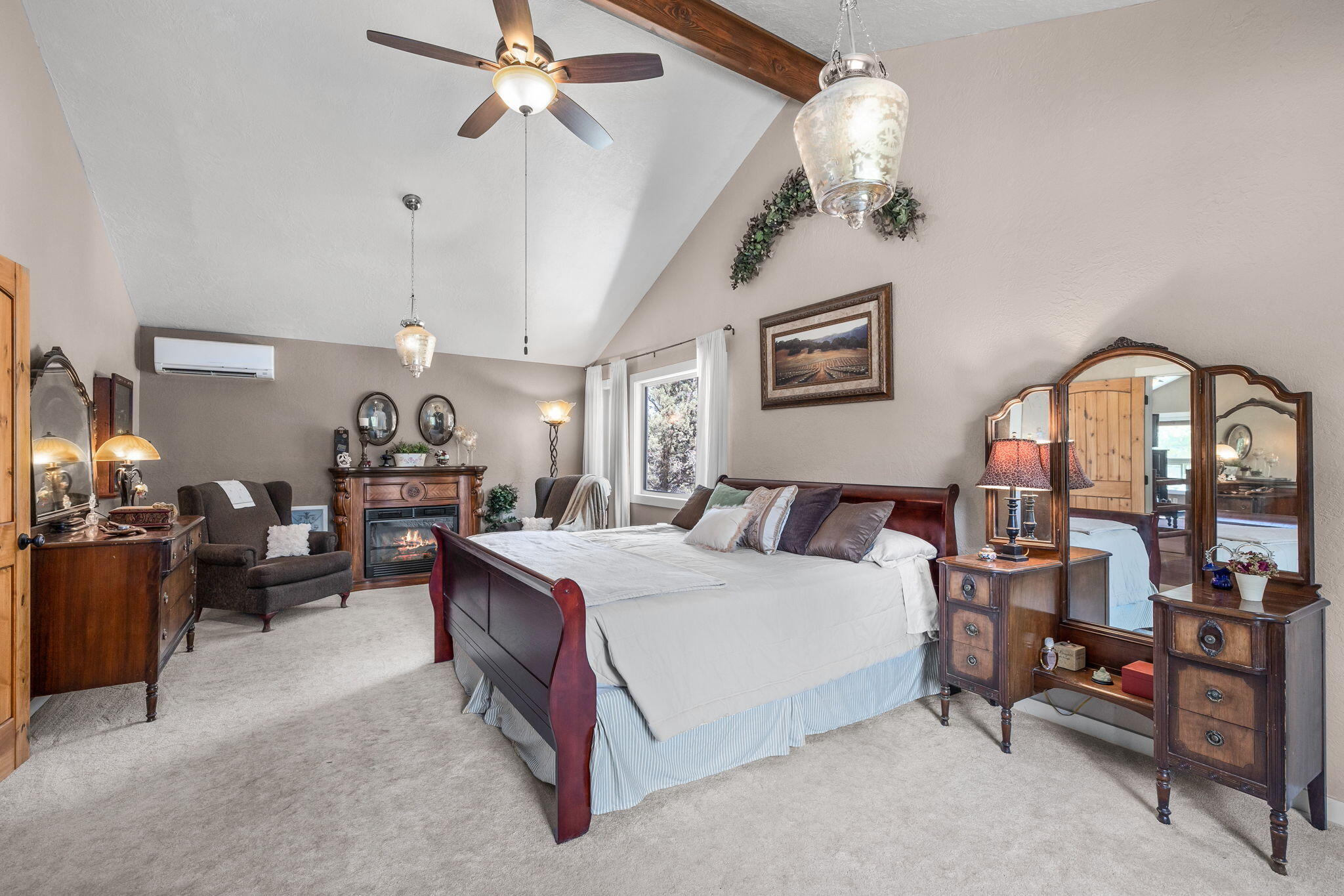 21870 Rincon Avenue Bend, OR 97702 - Photo 20 of 47 Second Primary Suite is beautifully private and peaceful.