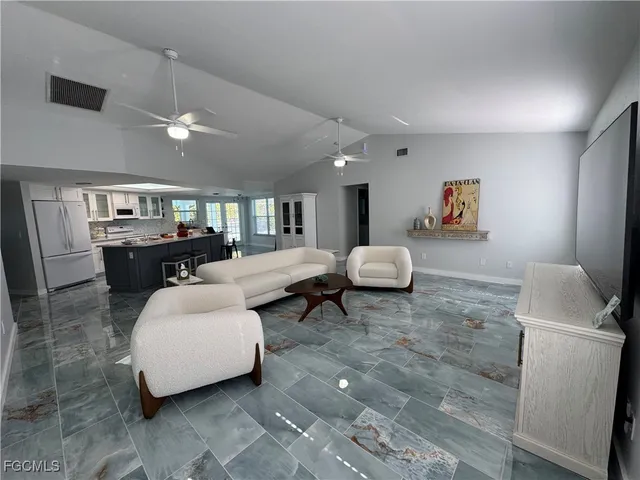 $5,500 | 3707 Southeast 8th Place, Cape Coral, FL 33904