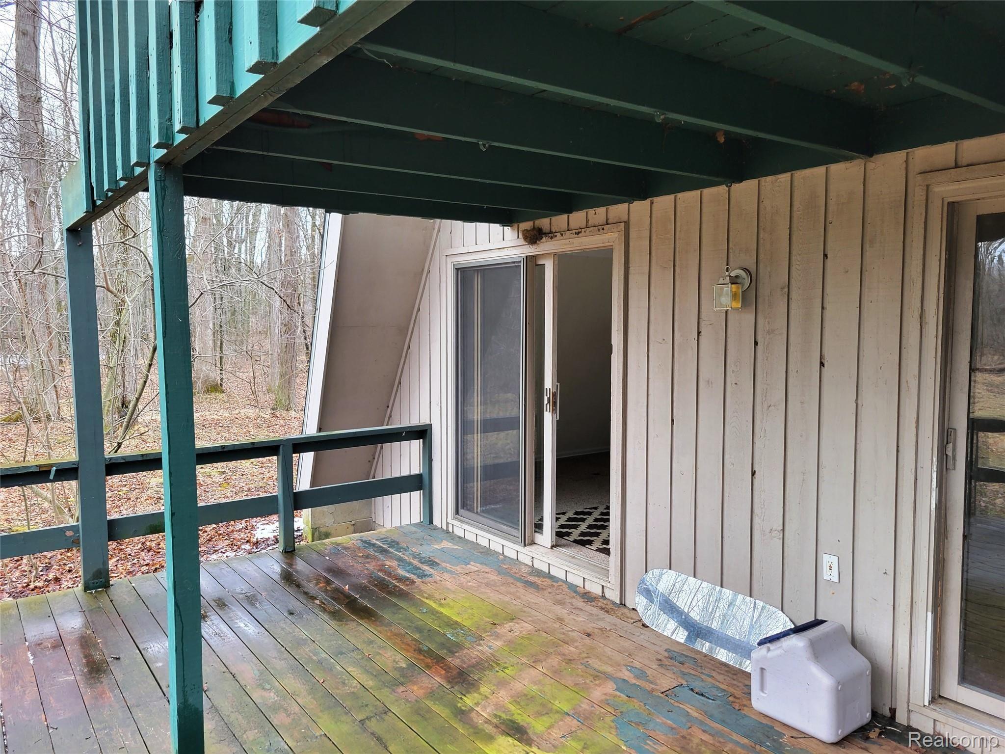 219 Dockham Road Columbiaville, MI 48421 - Photo 9 of 41 20220330_133850.jpg