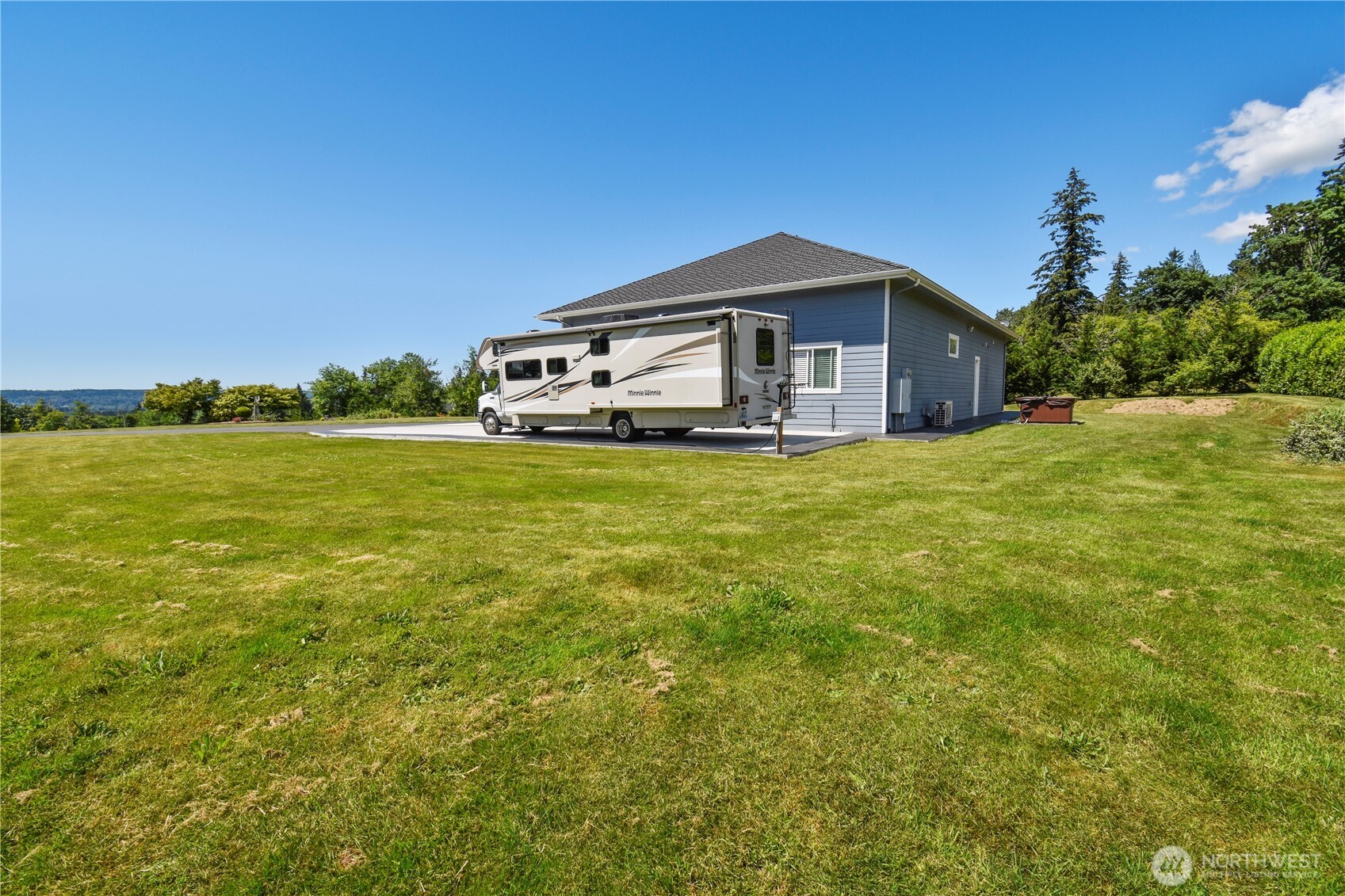 12419 Hilltop Road Arlington, WA 98223 - Photo 5 of 40