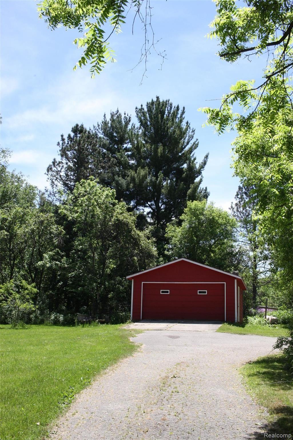 13101 Rattalee Lake Road Davisburg, MI 48350 - Photo 65 of 68 54 - GYl4DFd.jpg